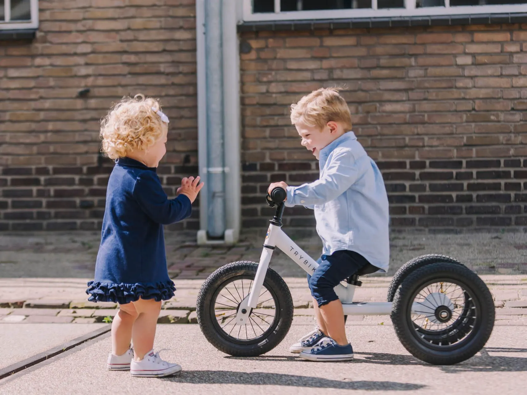 TRYBIKE - 仕入れ・卸売りならグッズ - 全国のこだわり商品を、あなた 