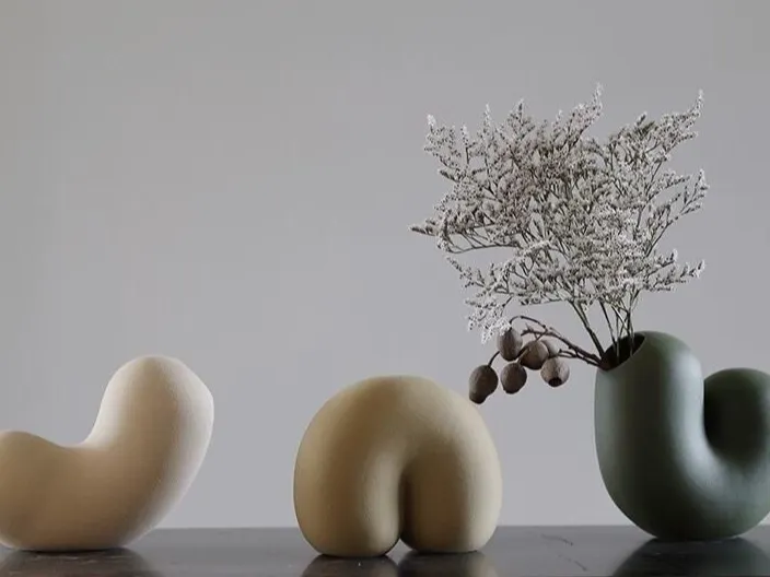 HUNT9(ハントナイン) - 仕入れ、卸ならグッズ