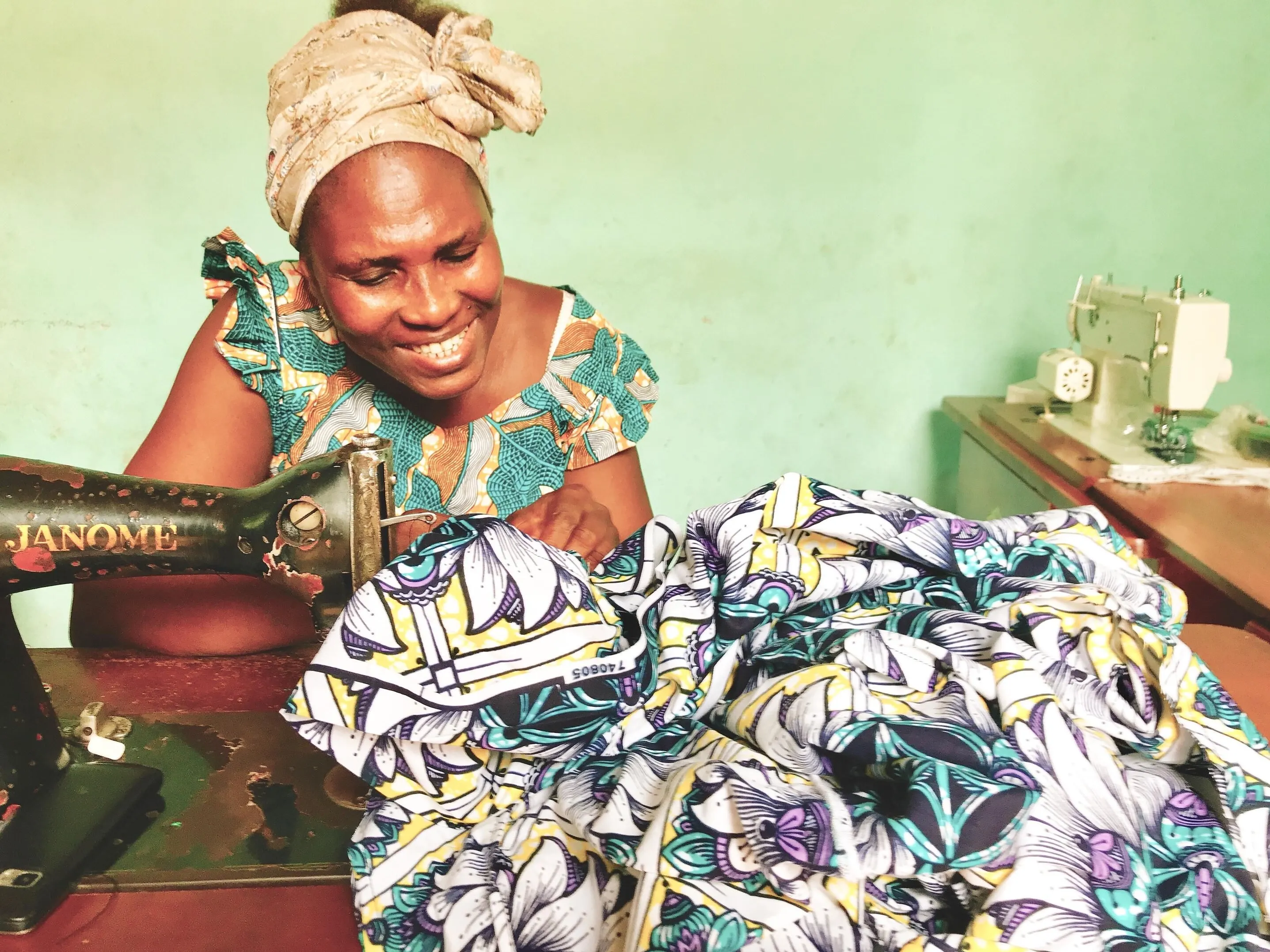 Chérie COCO - 仕入れ、卸ならグッズ