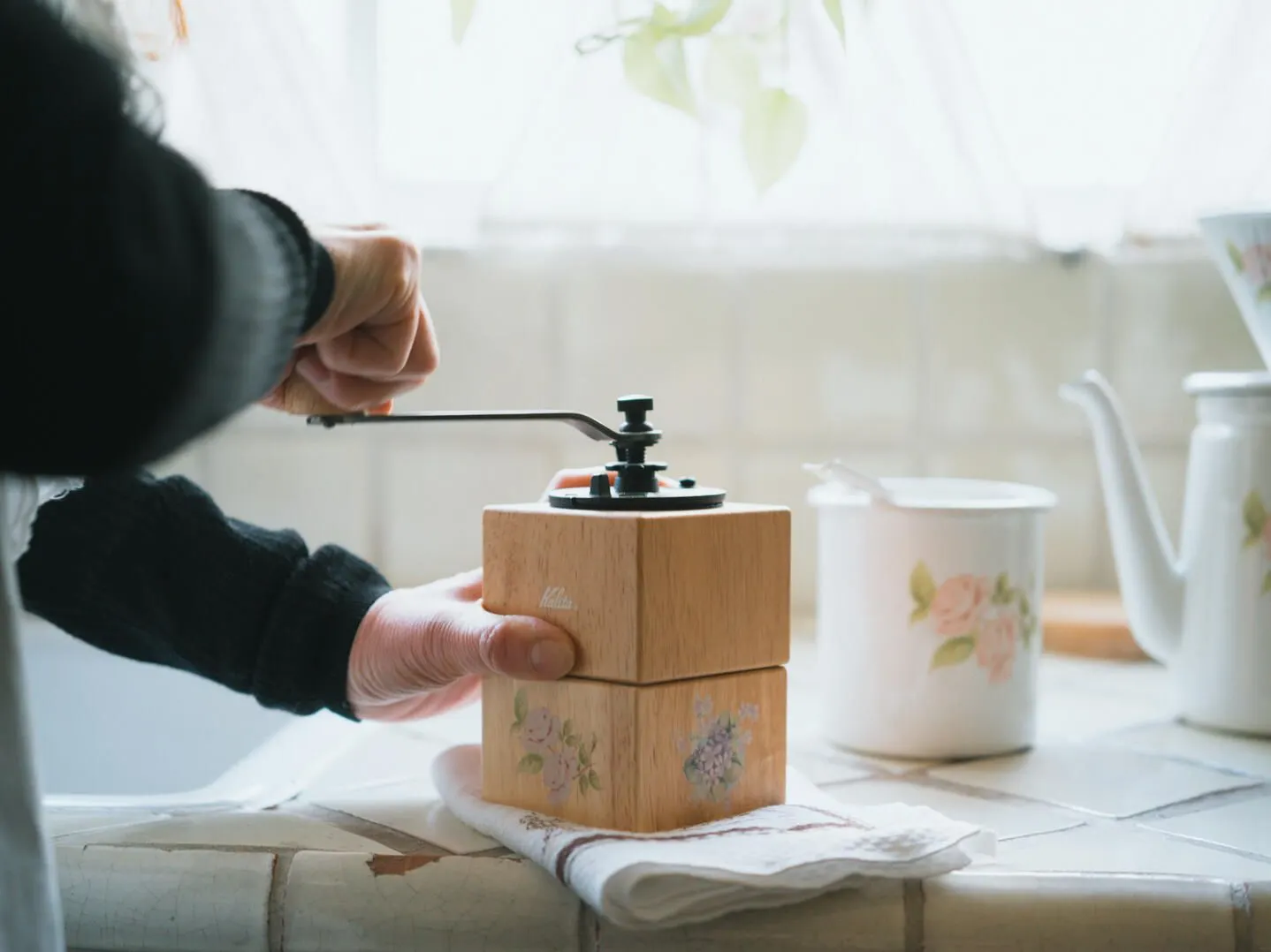 imane(イマン) - 仕入れ、卸ならグッズ