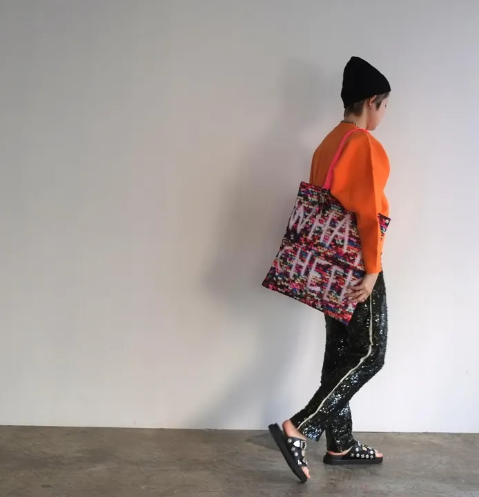 《C25002》 sequins print puff tote 31-PINK - 仕入れ、卸ならグッズ