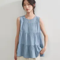 オンワンズオン On One's Own 花柄超音波キルティング薄中綿ジップベストポケット付き （BEIGE） オンワンズオン On One's Own 花柄超音波キルティング薄中綿