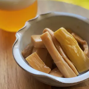 国産メンマ　孟宗竹　塩漬筍4、5kg（300g15パック) 純国産糸島めんま塩漬け中央部 計5kg(1kg×5個) | 福岡県