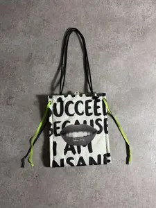 ≪3色展開≫ ｜ face code tote （C26008） 20-WHITE（lips 唇