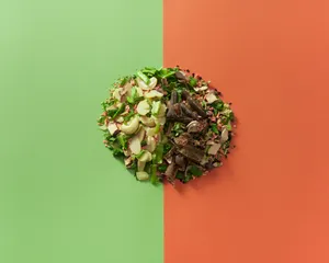 玄米カップ麺BiNoo Veg＆Nuts - 仕入れ・卸売りならグッズ - 全国の