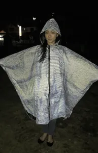 日本政府 推奨商品 防災避難着 全身反射プリント レインポンチョ 9894